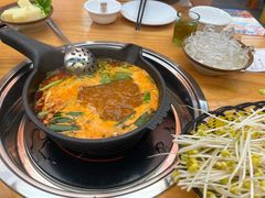 -黔三一夺夺粉酸汤火锅(百信店)