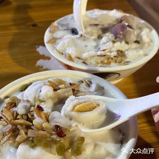 湾里人家海鲜餐店(日月湾店)