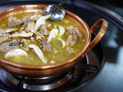 松茸土鸡锅-银同牦牛肉火锅