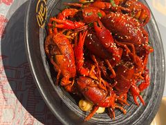 -肥肥虾庄·金牌油焖大虾(杨园滨江时代walk店)