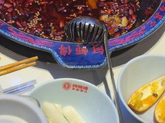 -何师傅美蛙鱼头(汉街店)
