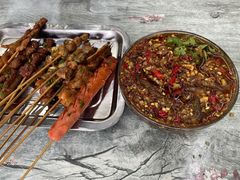 -邛海景风特色火盆烧烤店·烤串(月色风情小镇店)