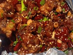 -大城·烧烤海鲜大排档(台东店)