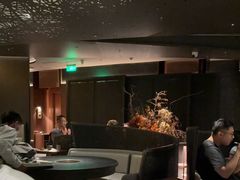 -左庭右院鲜牛肉火锅黑金店(陆家嘴中心店)