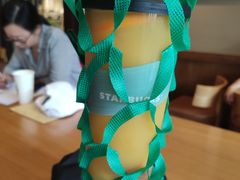 橙柚派对-星巴克臻选(威海威高广场店)