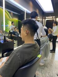 -不迫先生专业男士剪发
