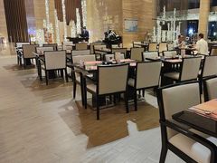 -惠州皇冠假日酒店·西餐厅·自助餐厅