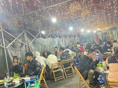 大堂-小辣椒汤锅烧烤(温泉南街店)