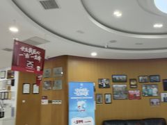 -雅悦齿科(顾村公园店)