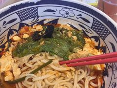 -串串叔叔麻辣烫(铜锣湾店)