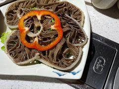 -贵府酸汤牛肉火锅·贵州老字号(飞山街店)