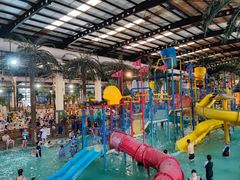 -南宫温泉水世界