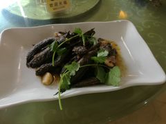 -怡园酒家(陈政路店)