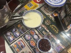 -广信牛奶甜品世家(台东店)