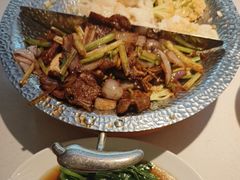 -小鱼小牛(世欧广场店)