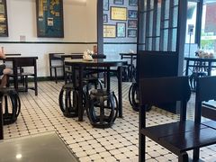 大堂-十八家面馆(均瑶店)