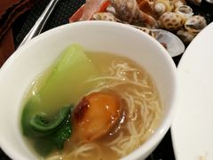 -圣丰索菲特·2 On 988 Café 自助餐厅