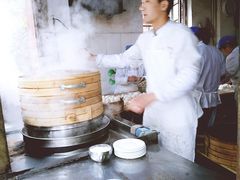 -严氏重油烧麦(民权路店)