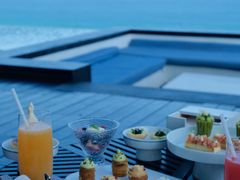 -瑰丽酒店·海吧·天际下午茶·现场DJ·天台酒吧