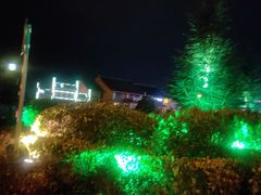 -比弗利花园