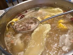 养生原汤锅-俏牛哥鲜牛肉牛肆馆(重庆天地店)
