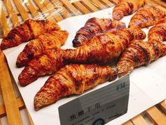 -Dough&Joe团憩(瑞虹天地月亮湾店)