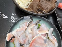 -湊湊火锅·茶憩(颐堤港店)