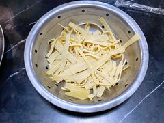 -二楼老店重庆鸡公煲(真光路店)