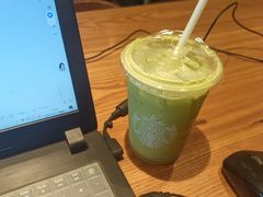 -星巴克(珠海仁恒滨海中心店)