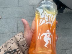 -星巴克臻选(莘庄仲盛店)