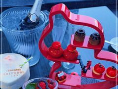 -瑰丽酒店·海吧·天际下午茶·现场DJ·天台酒吧