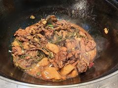 -锅老头海鲜铁锅炖