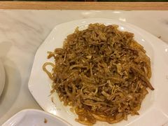 肉炒酸菜粉-京滨饭店·餐厅(阜外大街店)
