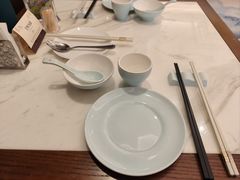 -满江红四季餐厅 · 国家五钻级酒家(新纪元大酒店店)
