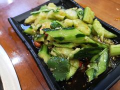 -曹丞相·地锅鸡·地锅鱼(武林店)