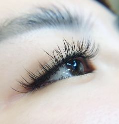 -AKIRA 安久日式美甲美睫