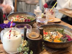 -FLOVIE FLORIST CAFE