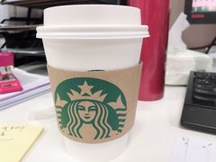 -星巴克(汾阳路店)