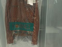 -福奈特洗衣洗鞋(宝华广场店)
