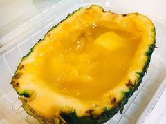 -志龙皇冠吃货椰子铺