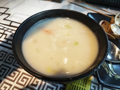 -云晓光头烧烤吧(川沙绿地店)