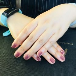 -RnD瑷缇专业美甲美睫