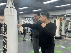 -拳力汇散打搏击泰拳俱乐部(绿地缤纷城店)