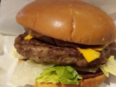 经典肉酱汁汁厚作安格斯牛堡-肯德基(新时代店)