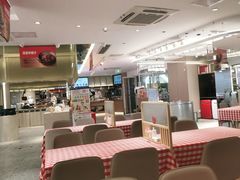 大堂-西贝莜面村(上海百联西郊店)