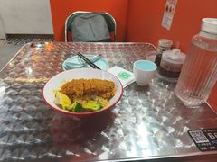 -勇興發港式茶餐厅(江宁店)