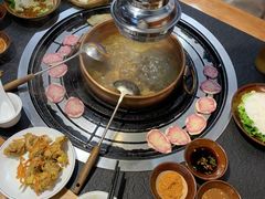 -阿山卓·野生菌火锅·纳西火塘烤肉