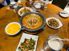 -盐帮食坊•小河帮川菜(四川师大店)