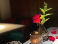 -弦月窗LUNETTE BY AMANDA(复兴路店)