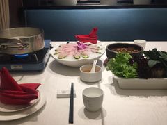 -海鸿荟·沿江菜(中山北路店)